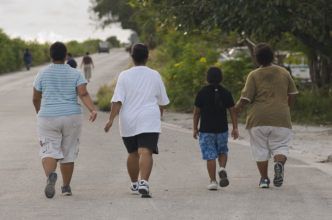 participants-of-a-walk-against-diabetes-and-for-general-fitness-around-nauru-airport-1662024583.jpg
