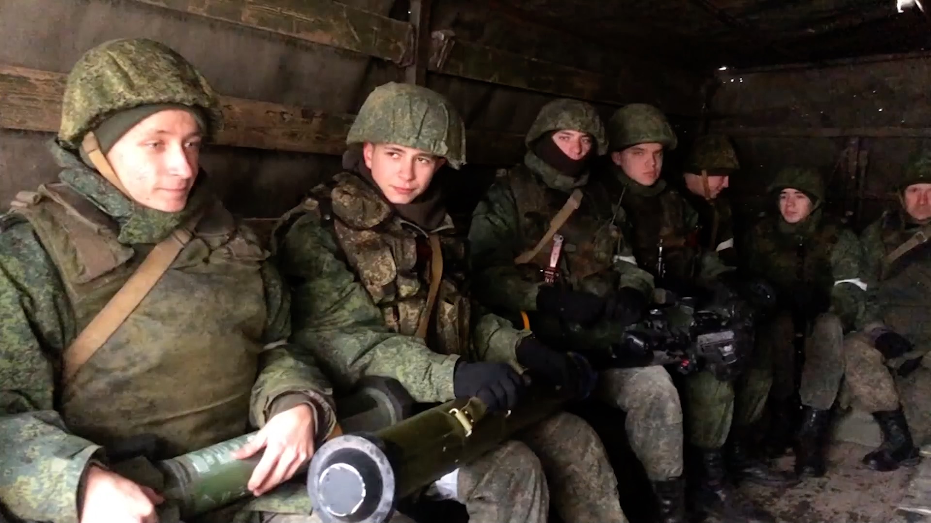 2022-03-17t132830z-1176072217-mt1eyeim246735-rtrmadp-3-russia-troops-movement-in-ukraine-1664873939.jpg