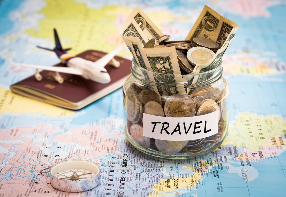 10-tips-to-travel-on-a-budget-1684744713.jpg